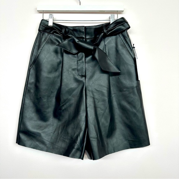 Bailey 44 Pants - NEW! Bailey 44 Faux Leather Shorts, Size: Small